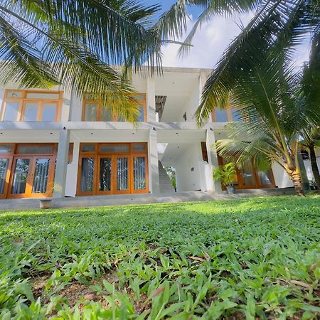 New Ocean Breeze Madiha Hotel มาตารา ภายนอก รูปภาพ